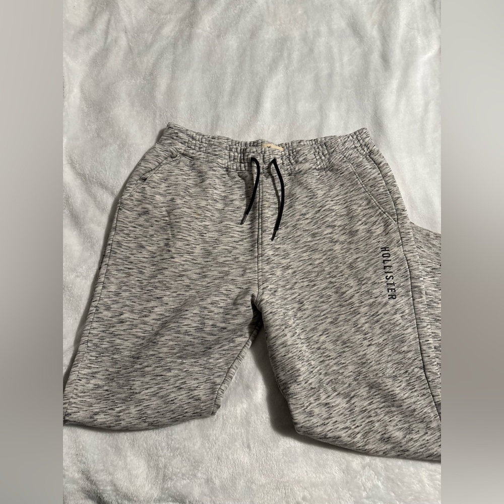 Hollister Heather Gray Sweatpants - Picture 3 of 5